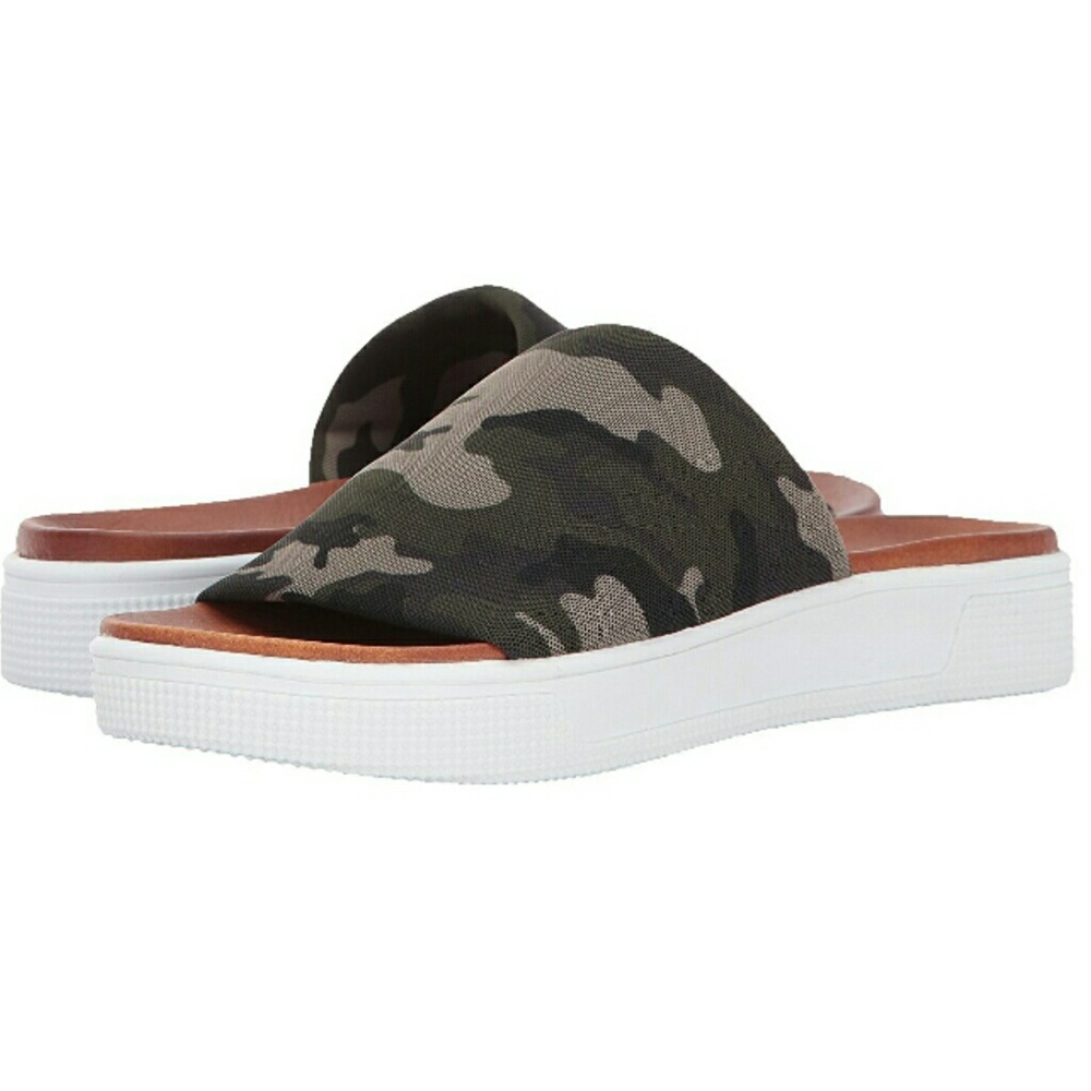 MIA platform sandals in camo